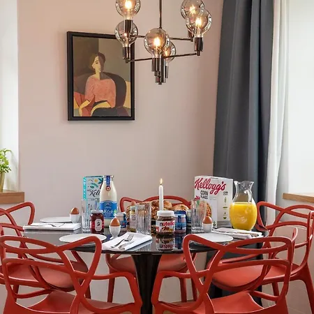 Zu Hause Im Schoenen Tirol